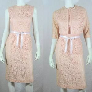 Vintage pink lace bombshell pencil dress & jacket